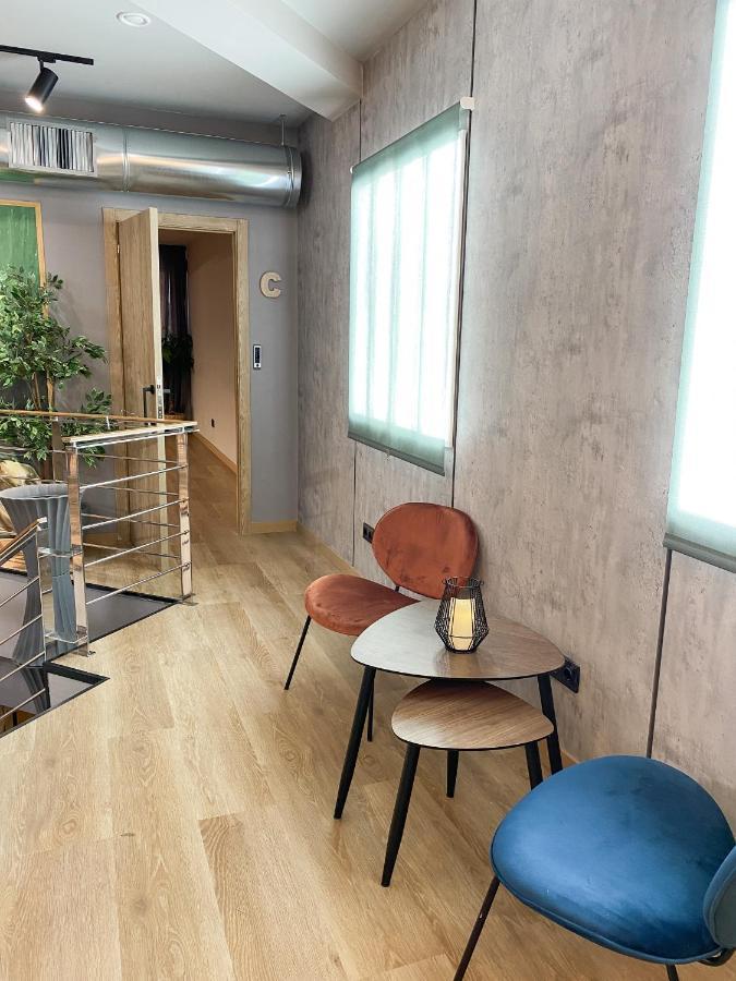 The Pod Suite Hostel Blasco 瓦伦西亚 外观 照片