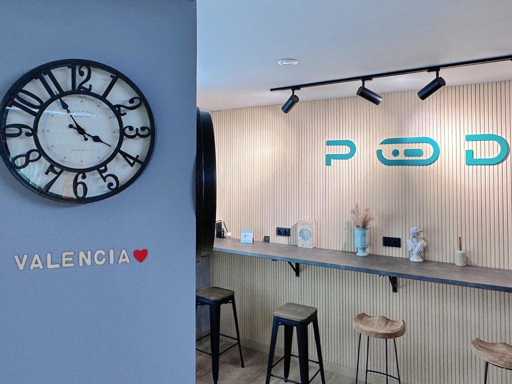 The Pod Suite Hostel Blasco 瓦伦西亚 外观 照片